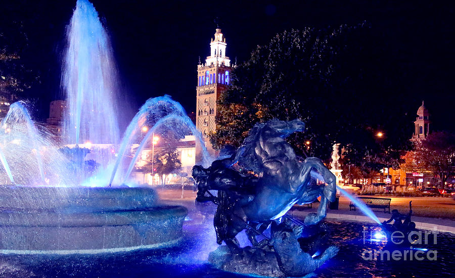 J.c.nichols Fountain-9768b Photograph By Gary Gingrich Galleries 