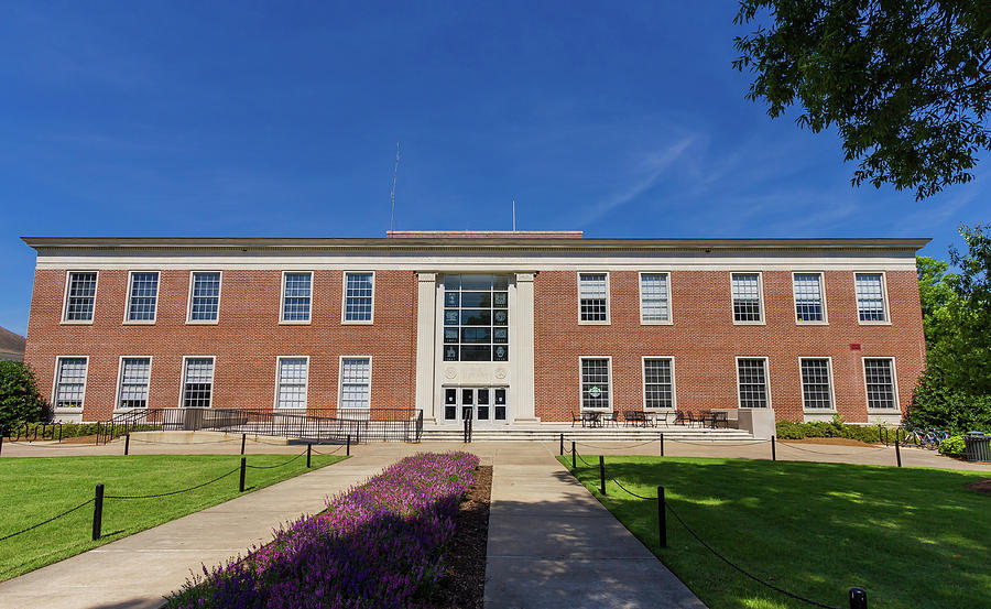 J.D. Williams Library at Ole Miss Photograph by Bryan Pollard Fine