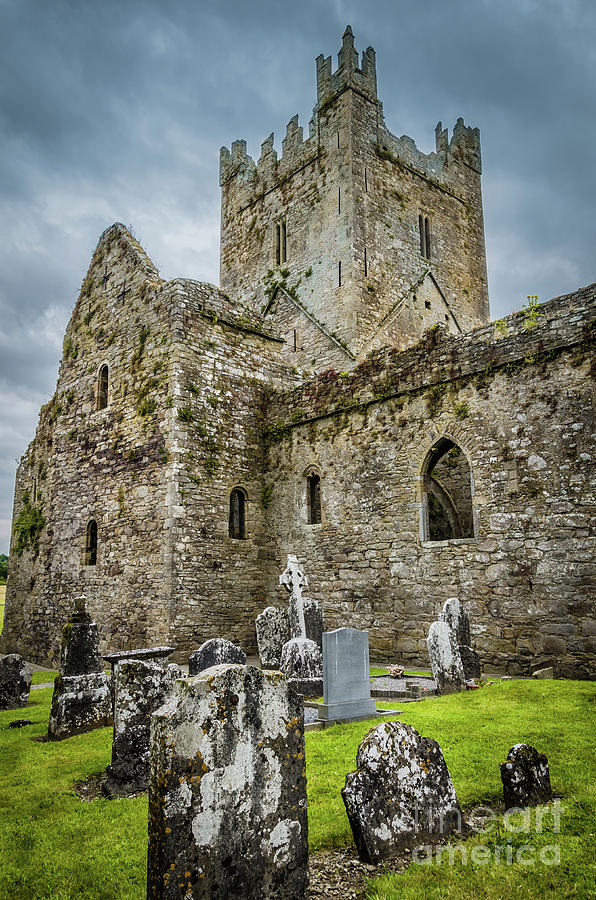 Jerpoint Abbey and old gravestones Photograph by RicardMN Photography