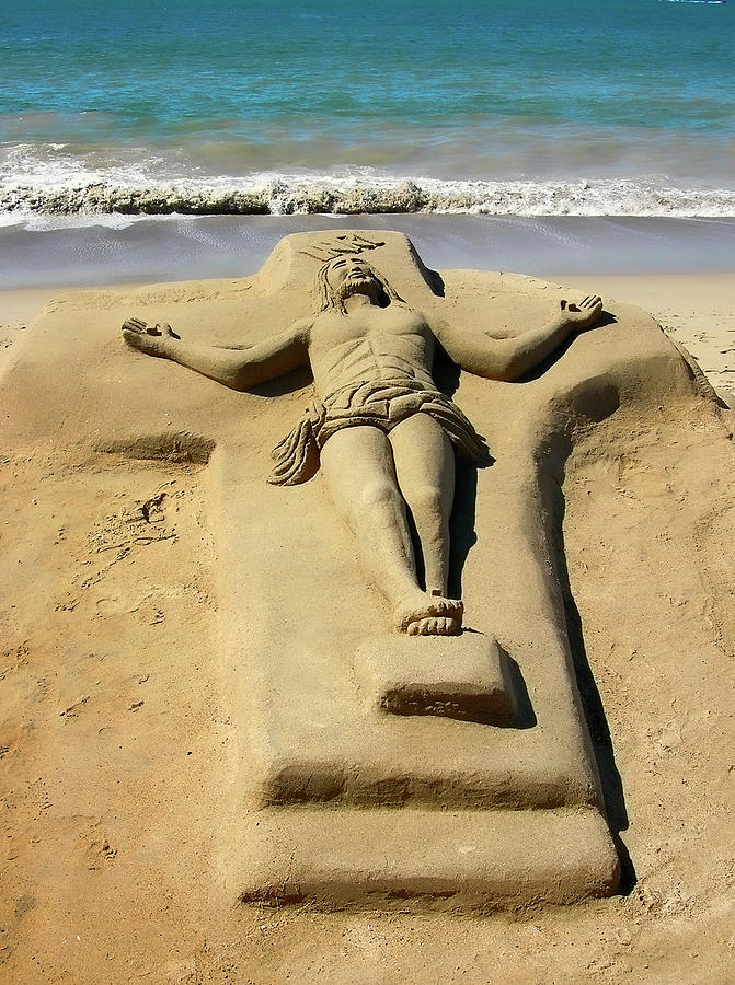 Jesus Sand Sculpture Photograph by Richard Stedman
