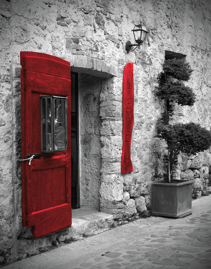 Jewelry Store with Red Door in Monteregionni, Tuscany, Italy Photograph by Lily Malor