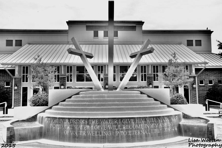 John 4 14 Three Crosses Black and White Photograph by Lisa Wooten