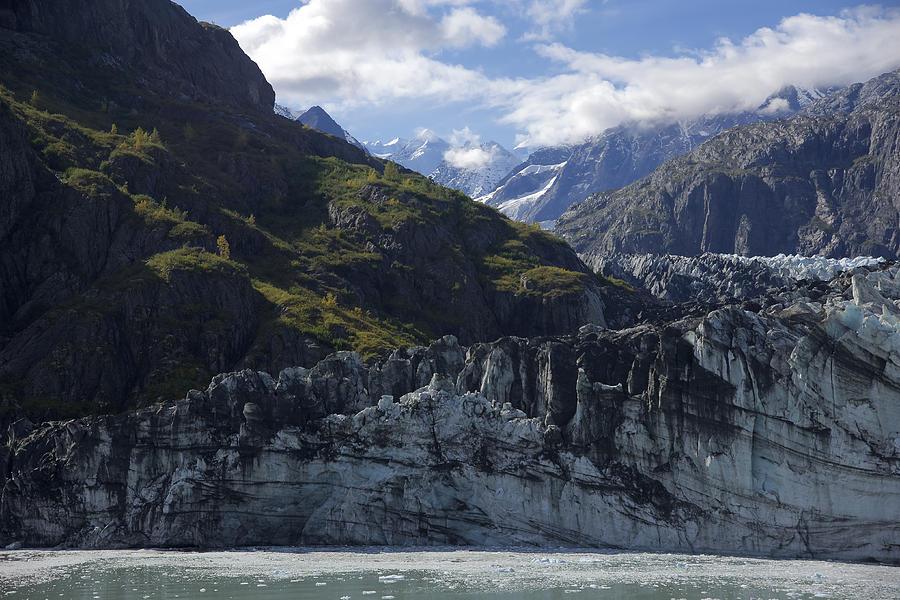John Hopkins Glacier 15 Photograph by Richard J Cassato