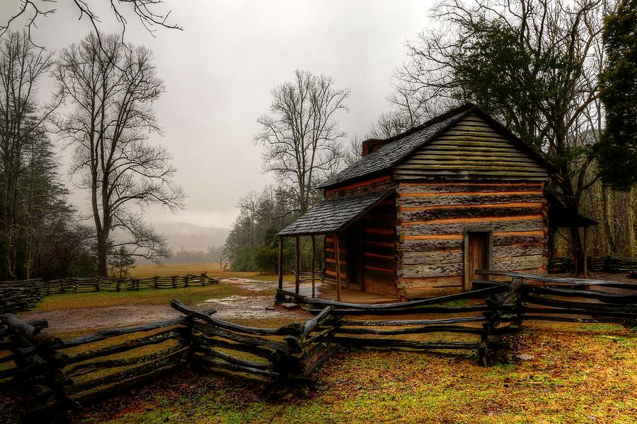 John Olivers Cabin In Cades Cove Photograph by Carol Montoya