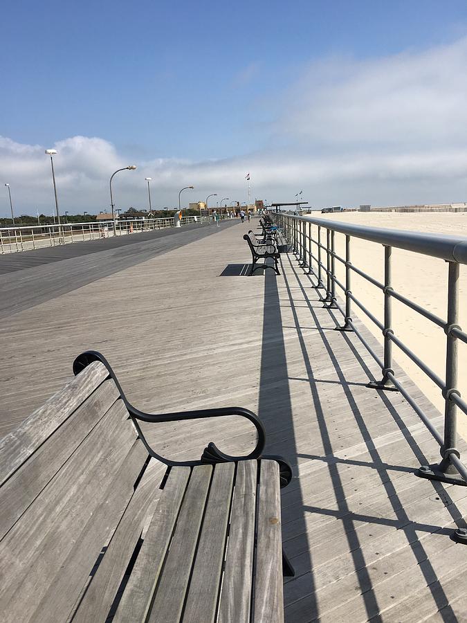 are dogs allowed on jones beach boardwalk