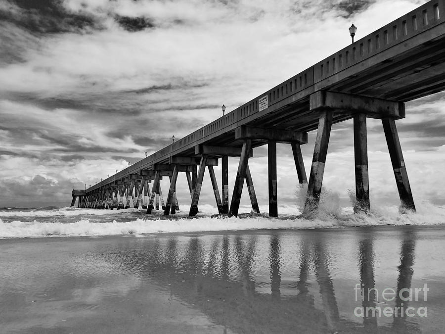 Johnnie Mercers Fishing Pier Photograph by Kelly Nowak