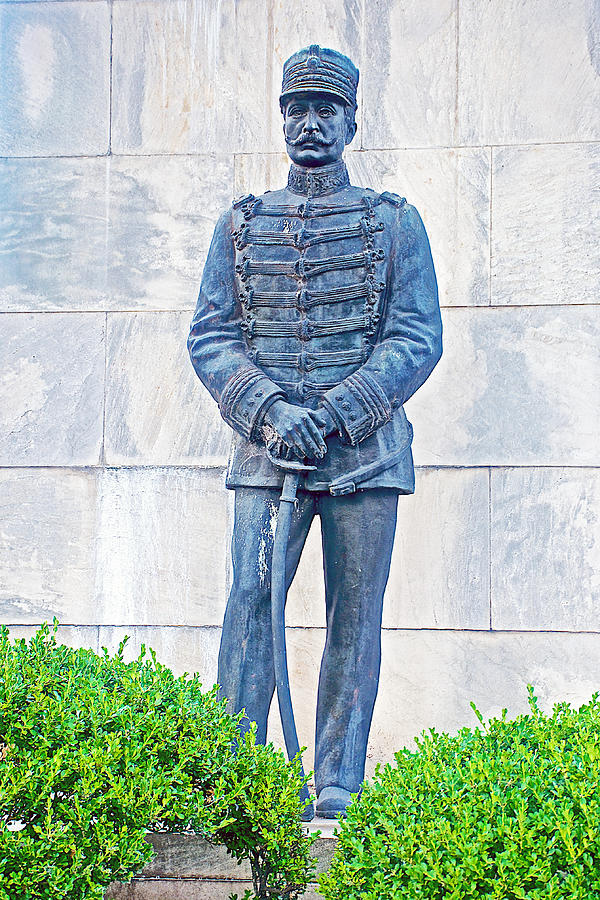 Julio Roca's Mausoleum in Le Recoleta Cemetery in Buenos Aires ...