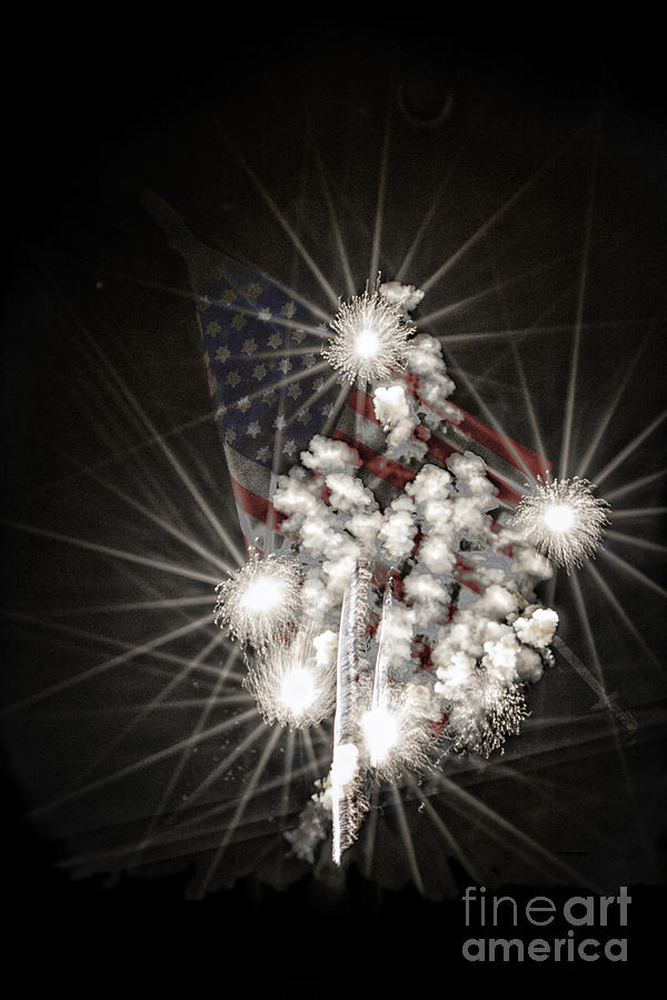 July 4th Fireworks Digital Art by Georgianne Giese
