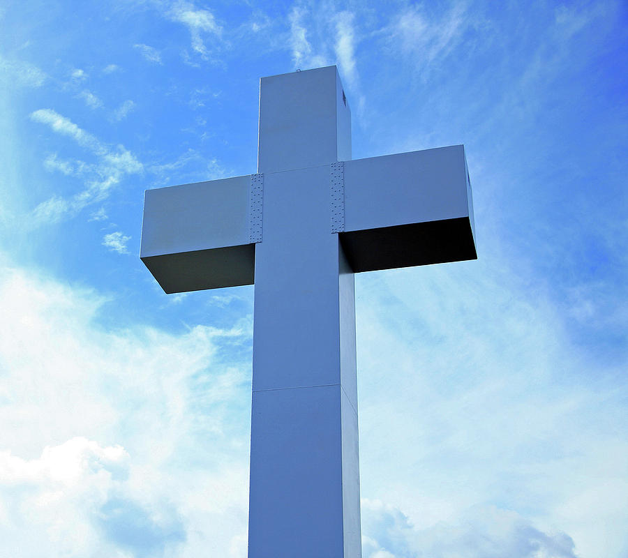 Jumonvilles Great Cross Of Christ -- 2 Photograph