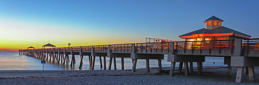 Juno Beach Fishing Pier Photograph by Juergen Roth