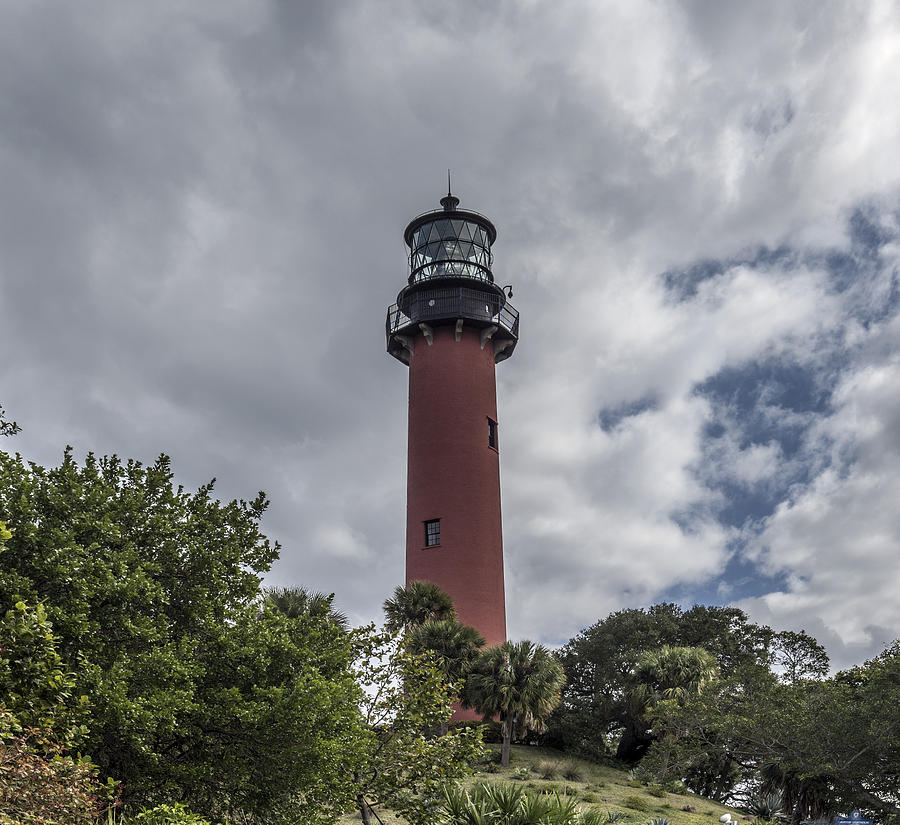Jupiter Lighthouse Florida Photograph by William Bitman