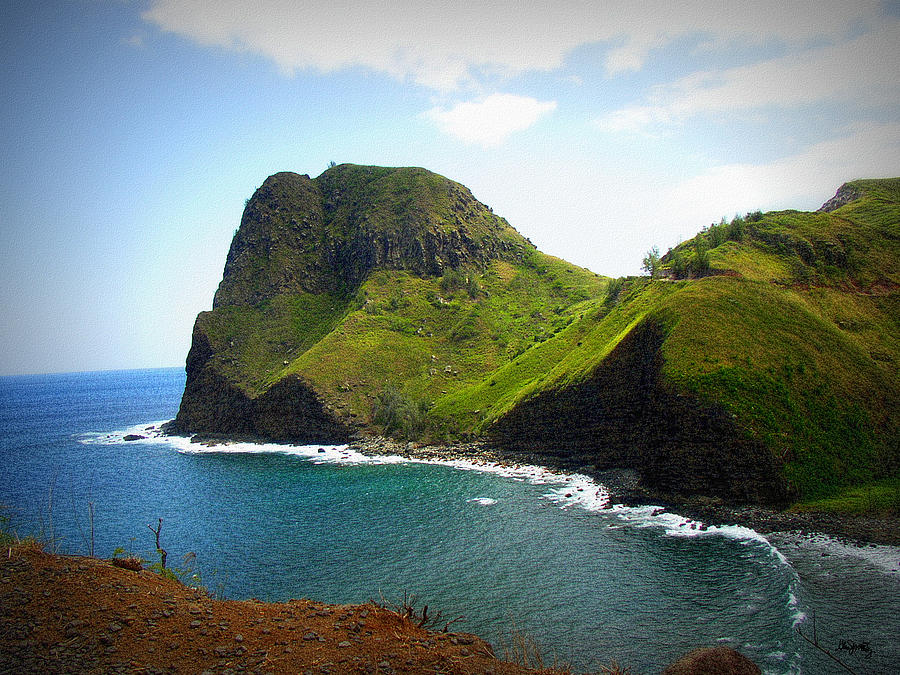 Paradise Photograph - Kahakuloa Head- Maui by Glenn McCarthy Art and Photography