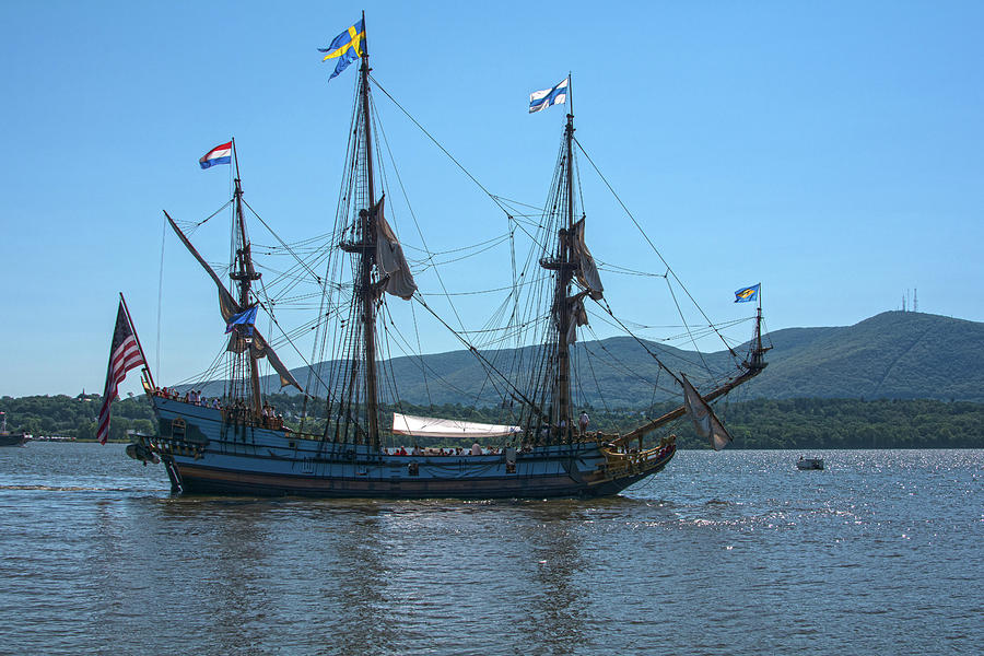 Kalmar Nyckel Photograph - Kalmar Nyckel Sails The Hudson by Angelo Marcialis