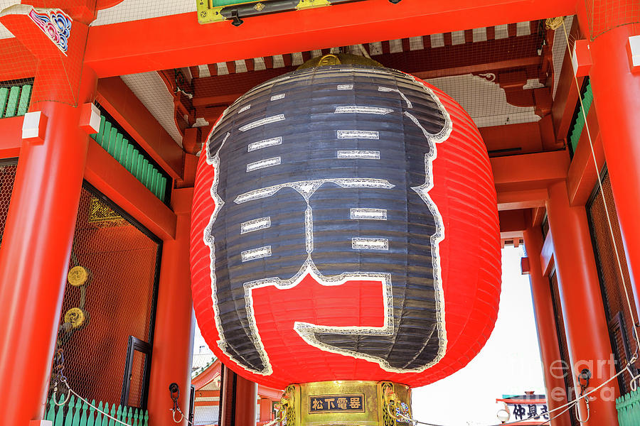 Kaminarimon Gate Asakusa Photograph by Benny Marty