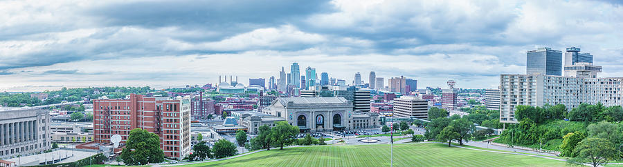 Kansas City Cityscape Photograph by Pamela Williams