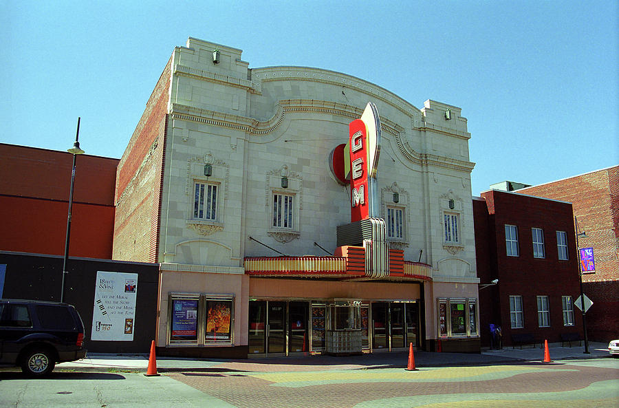 Kansas City - Gem Theater Photograph by Frank Romeo