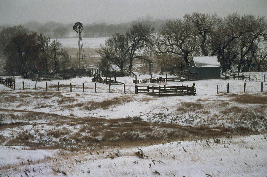Kansas, Winter Farm Scene, Snowy Weather Photograph by Keenpress