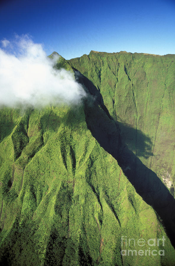 Kauai Mt Waialeale Photograph by Dana Edmunds - Printscapes