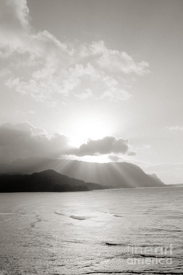 Sunset Photograph - Kauai Sunset by Joe Carini - Printscapes
