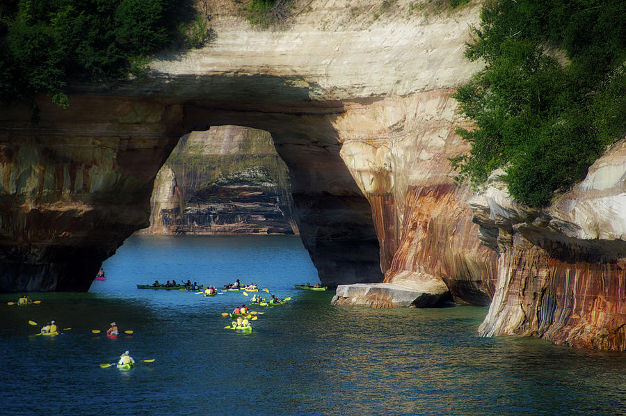 Kayaking Pictured Rocks National Lakeshore UP Michigan 21 Photograph by Thomas Woolworth