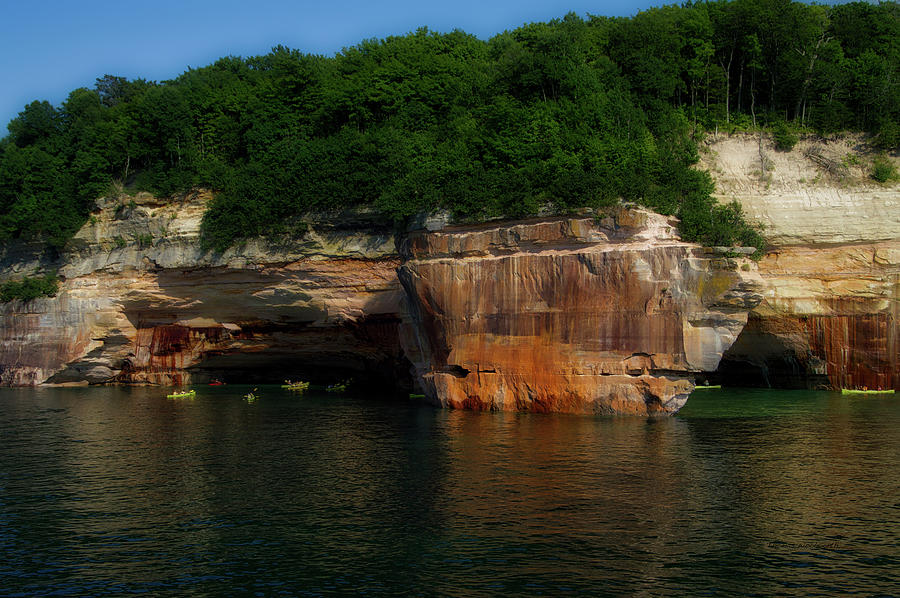Kayaking Pictured Rocks National Lakeshore UP Michigan 22 Photograph by Thomas Woolworth
