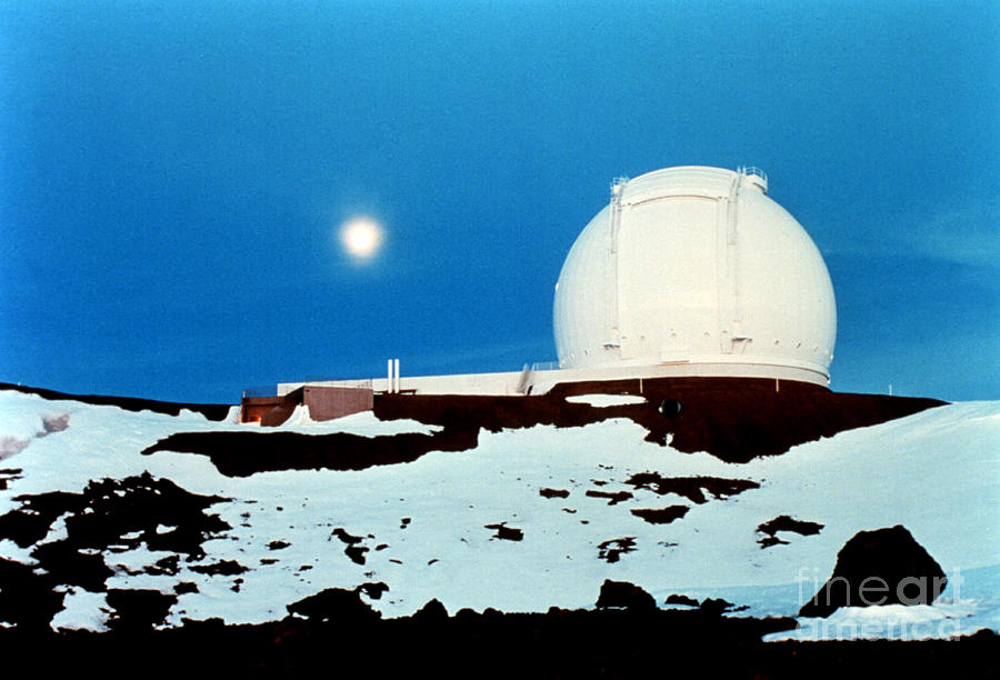 Keck Observatory Photograph by Science Source