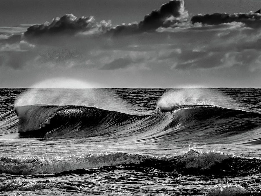Kee Double Breakers - BW Photograph by Alan Hart