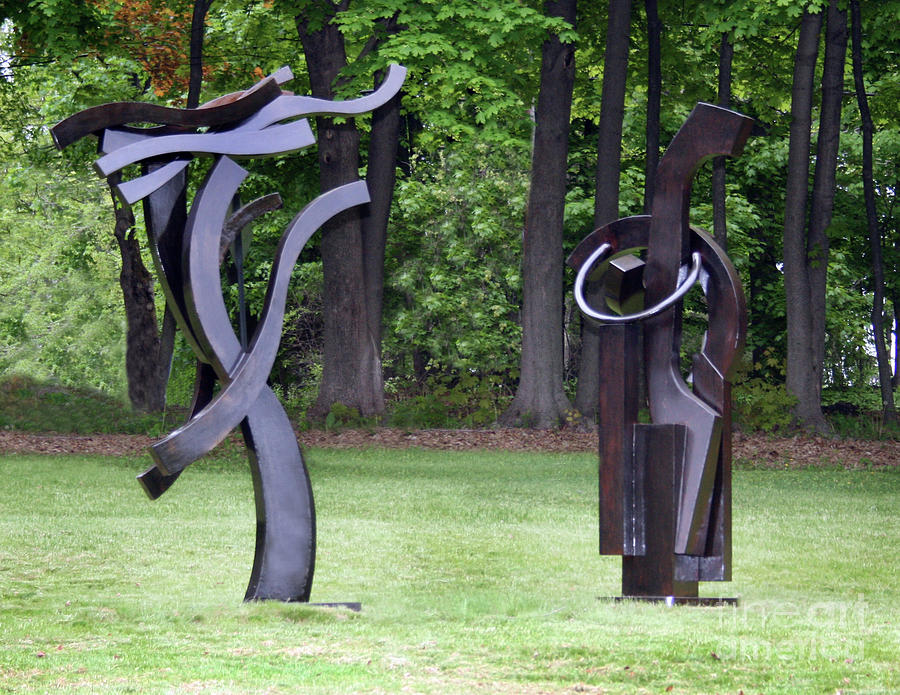 Steel Sculpture - Kelp with Out Look by Denis Folz