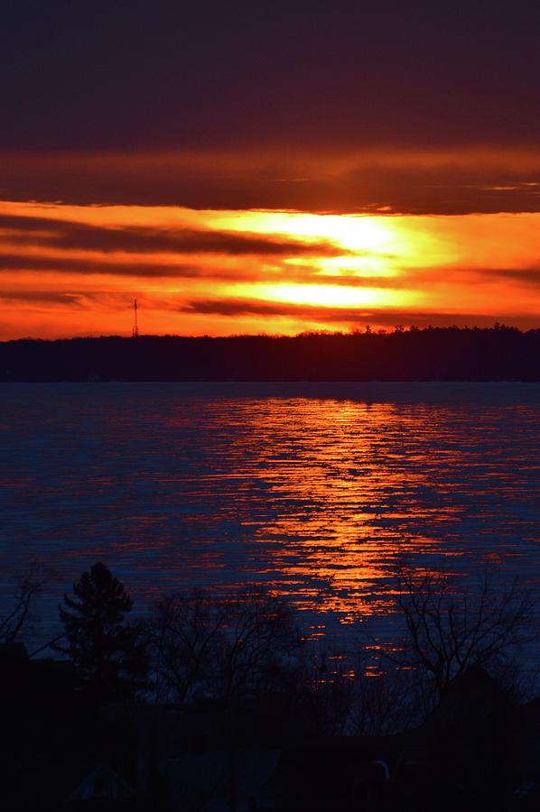 Kempenfelt Bay At Sunrise  Photograph by Lyle Crump