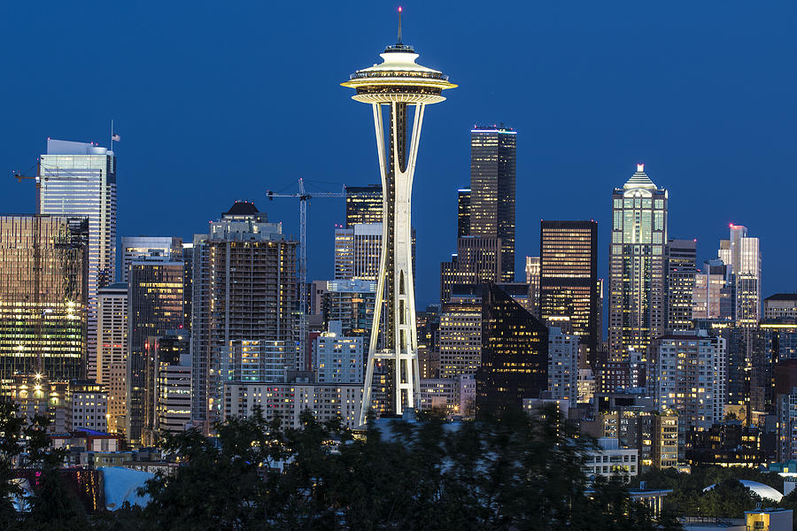 Kerry Park Space Needle in the City Photograph by Matt McDonald