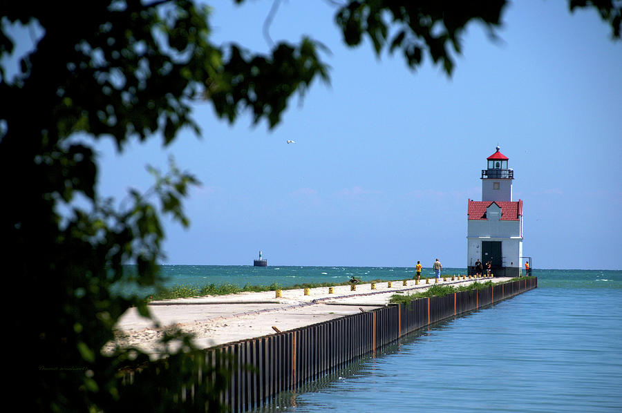 Kewaunee Pierhead Lighthouse Wisconsin Photograph by Thomas Woolworth