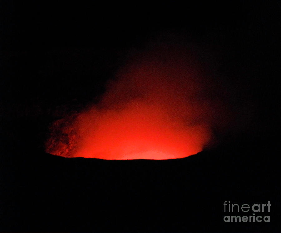 Kilauea Volcano Hawaii Photograph by Elizabeth Hoskinson