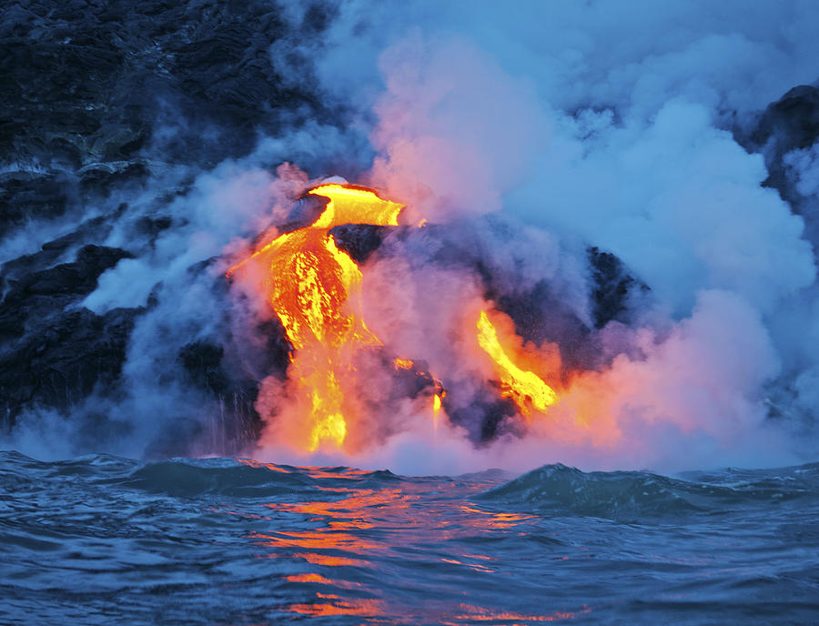 Kilauea volcano plume Photograph by Diana Dunlap - Fine Art America