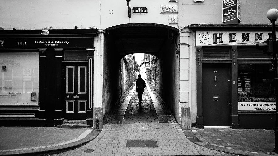 Black And White Photograph - Kilkenny - Ireland - Black and white street photography by Giuseppe Milo