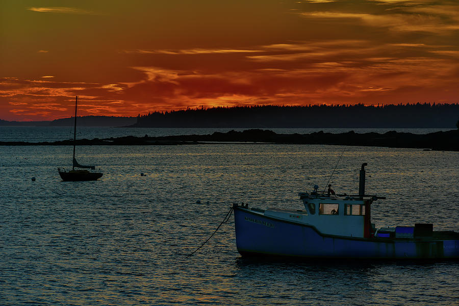 Sunset Photograph - Kimberly Sue II at Rest by Stan Dzugan