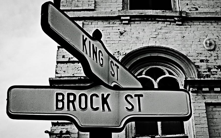 Architecture Photograph - King And Brock by Iris Russak