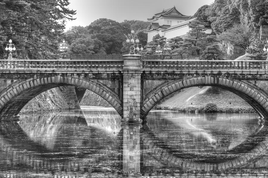 Kings bridge Tokyo Photograph by Bill Hamilton