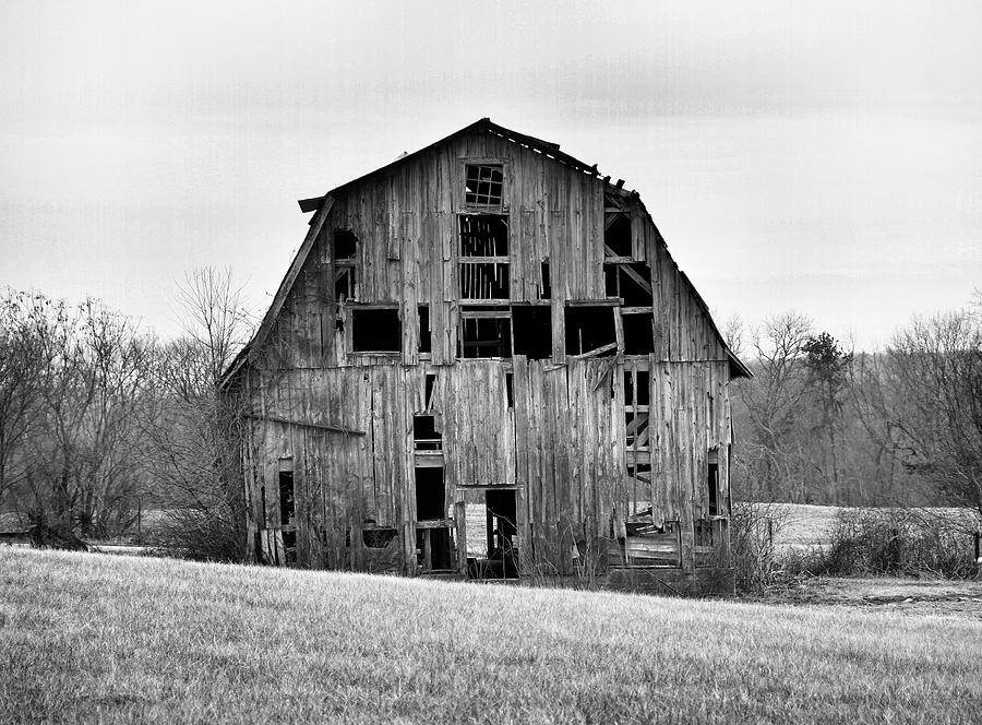 Kings Highway Barn Photograph by Troy Skebo | Fine Art America