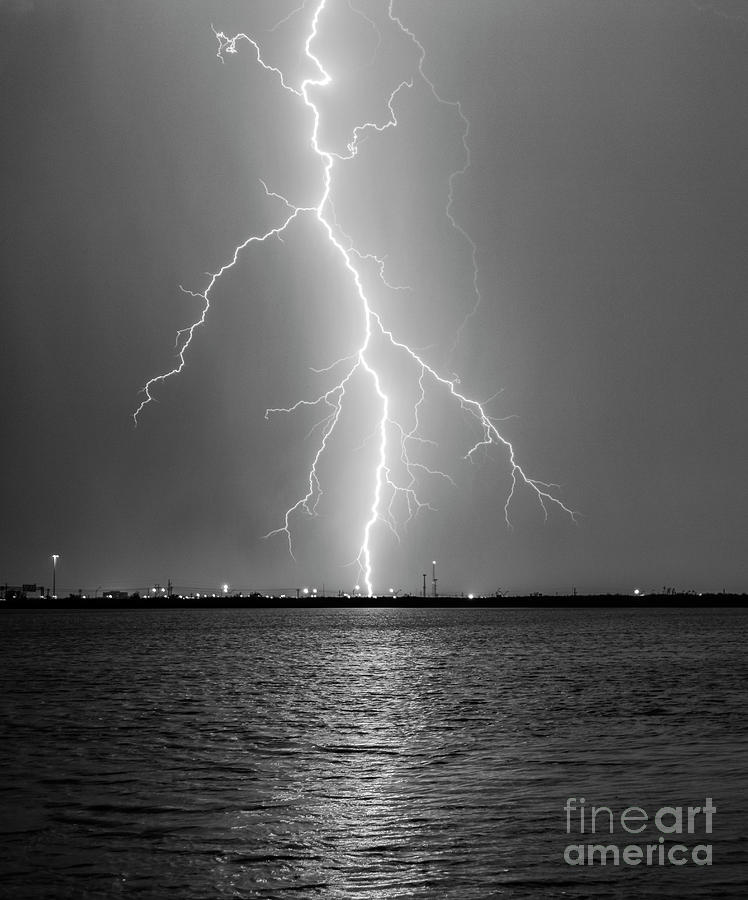 Kirby Lake Lightning In Abilene Tx Photograph