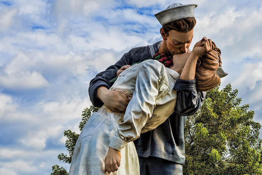 Kissing Sailor Sarasota Florida Photograph by Jon Berghoff Pixels