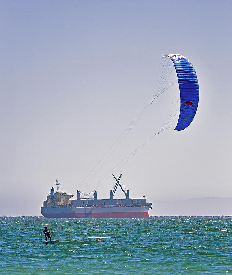 KiteBoarding 4  Photograph by Linda Brody