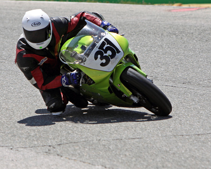 Knee Down Photograph by Shoal Hollingsworth