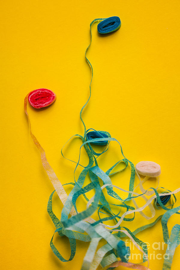 Abstract Photograph - Knots and birthday tangles by Jorgo Photography