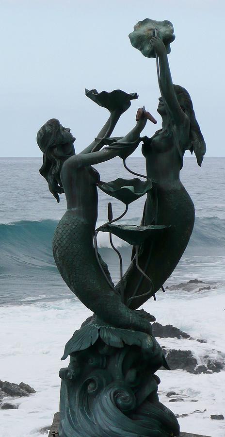 Mermaid Photograph - Kona Mermaids Frolic By The Sea by Lori Seaman