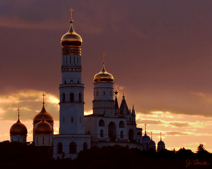 Kremlin Cathedral Square Photograph by Joe Bonita