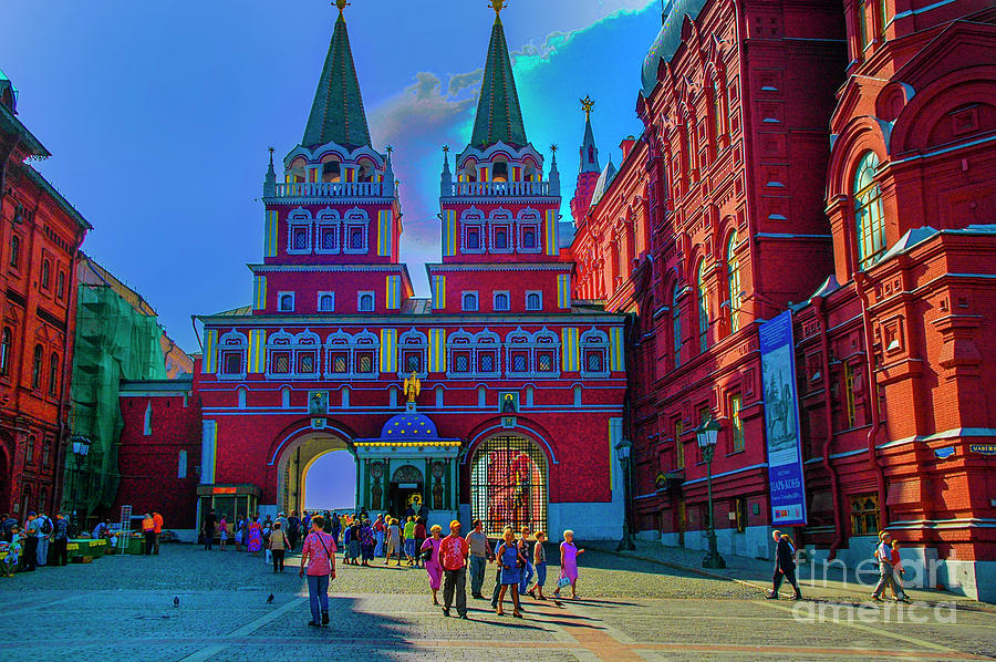 Kremlin Gate Photograph by Rick Bragan