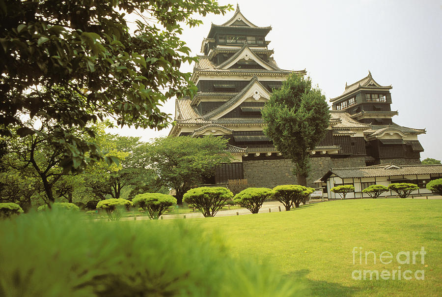 Kumamoto Castle Photograph by Rita Ariyoshi - Printscapes