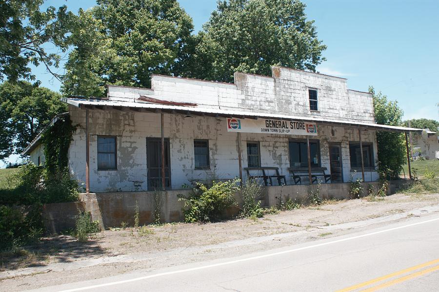 Ky General Store 2 Photograph by Paul Lindner