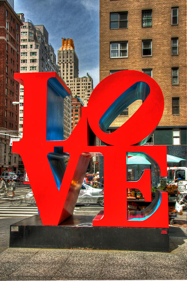 Love in the Big Apple # 2 Photograph by Allen Beatty