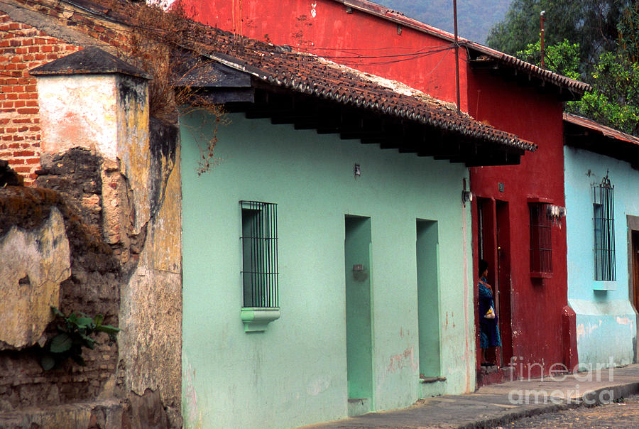La Antigua Guatemala Street Photograph by Thomas R Fletcher